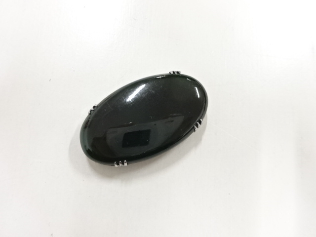 アンティーク　天然石帯留め